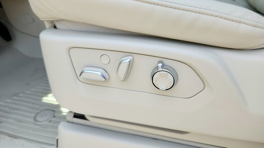 2026 Cadillac Escalade Platinum Luxury