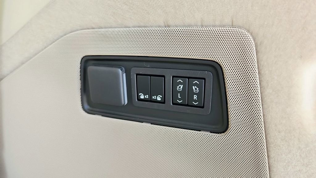 2026 Cadillac Escalade Platinum Luxury