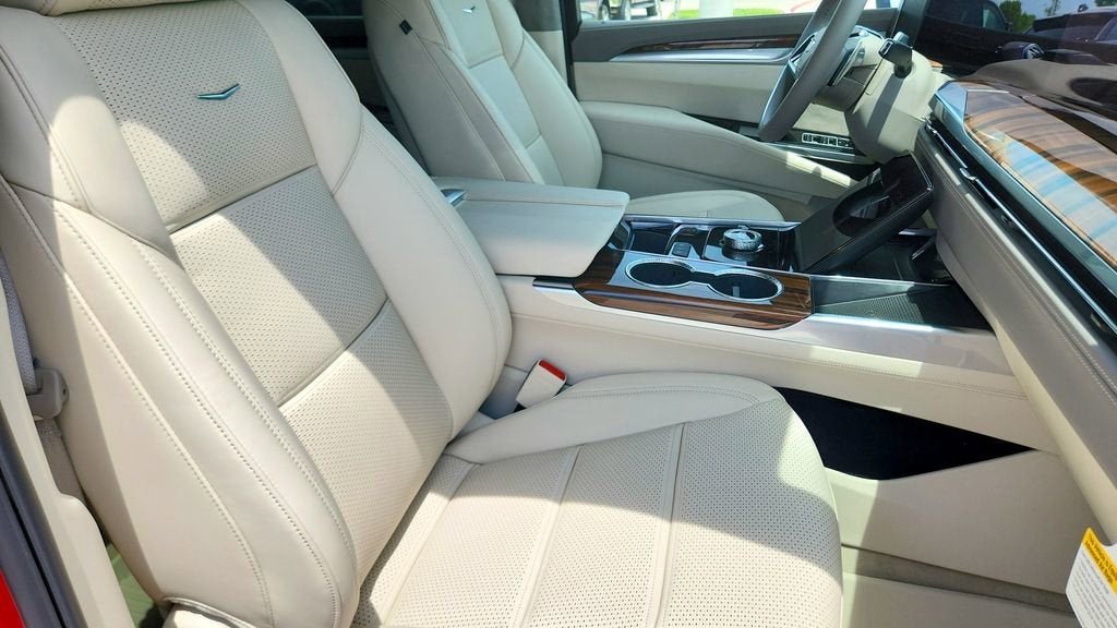 2026 Cadillac Escalade Platinum Luxury