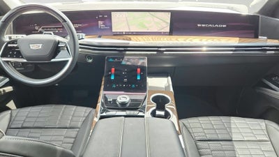 2025 Cadillac Escalade Sport Platinum