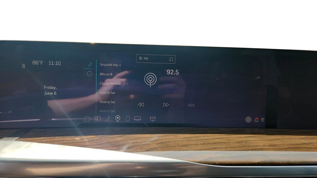 2025 Cadillac Escalade Sport Platinum