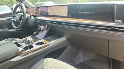 2025 Cadillac Escalade Sport Platinum