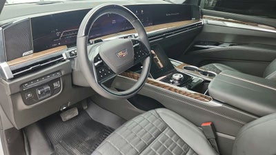 2025 Cadillac Escalade Sport Platinum
