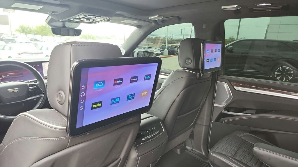 2025 Cadillac Escalade Sport Platinum