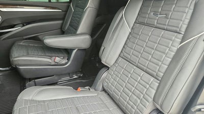 2025 Cadillac Escalade Sport Platinum