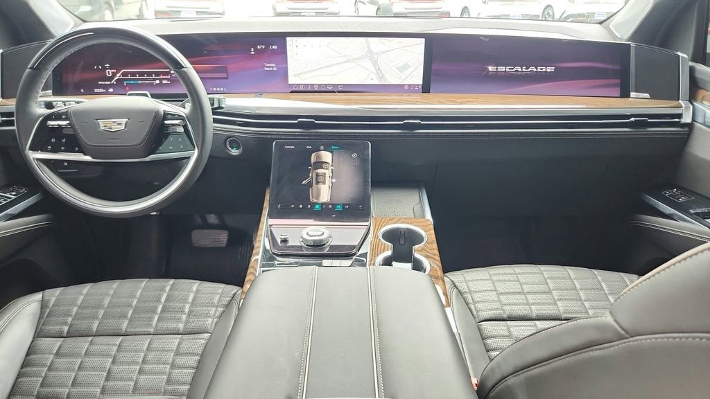 2025 Cadillac Escalade Sport Platinum