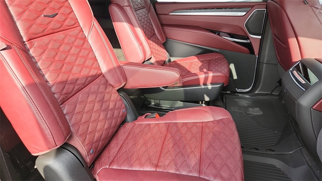 2026 Cadillac Escalade ESV Luxury