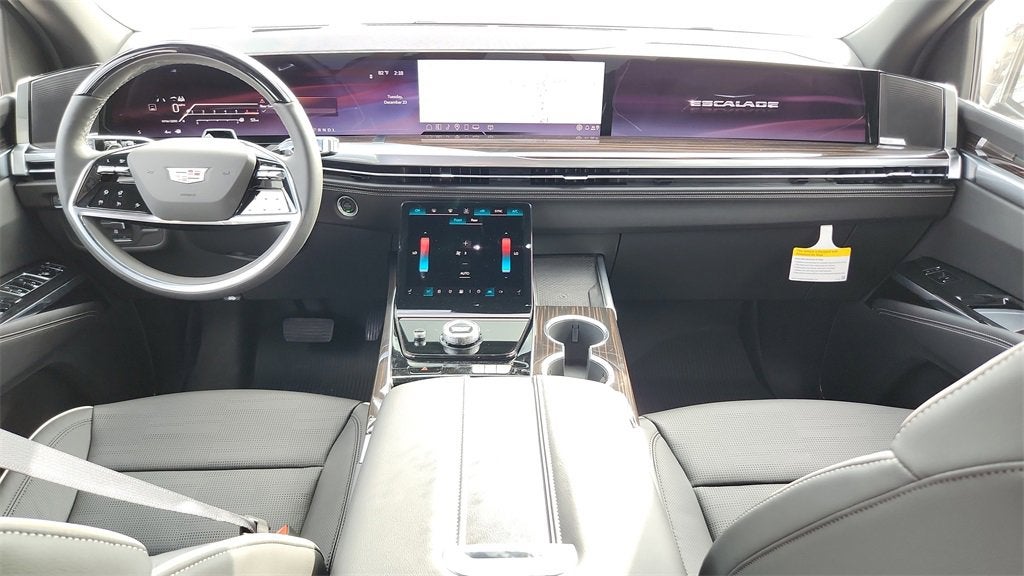 2026 Cadillac Escalade ESV Luxury