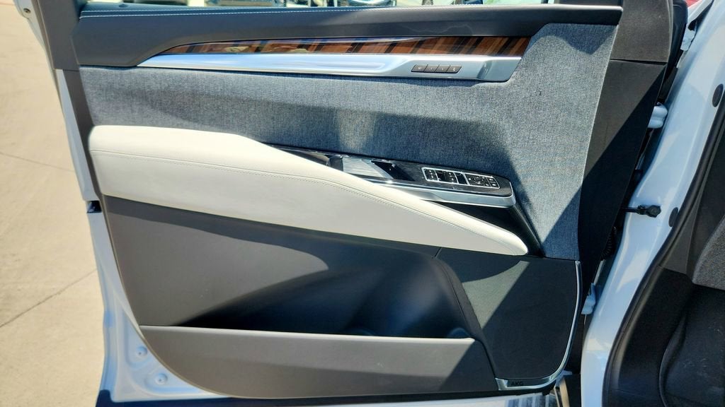 2026 Cadillac Escalade ESV Platinum Sport - Photo 23