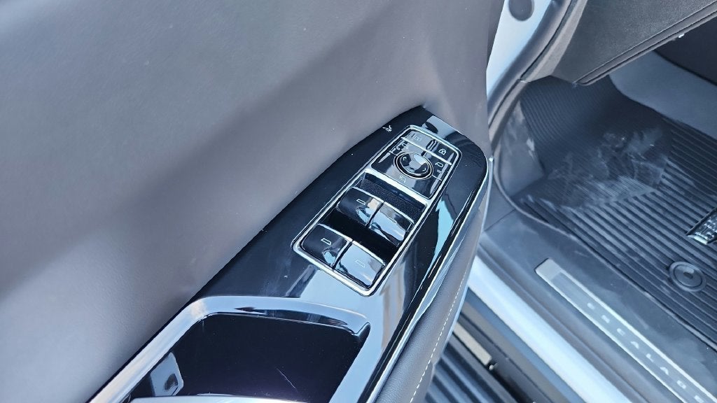 2027 Cadillac Escalade ESV Platinum Sport