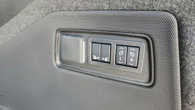 2027 Cadillac Escalade ESV Platinum Sport
