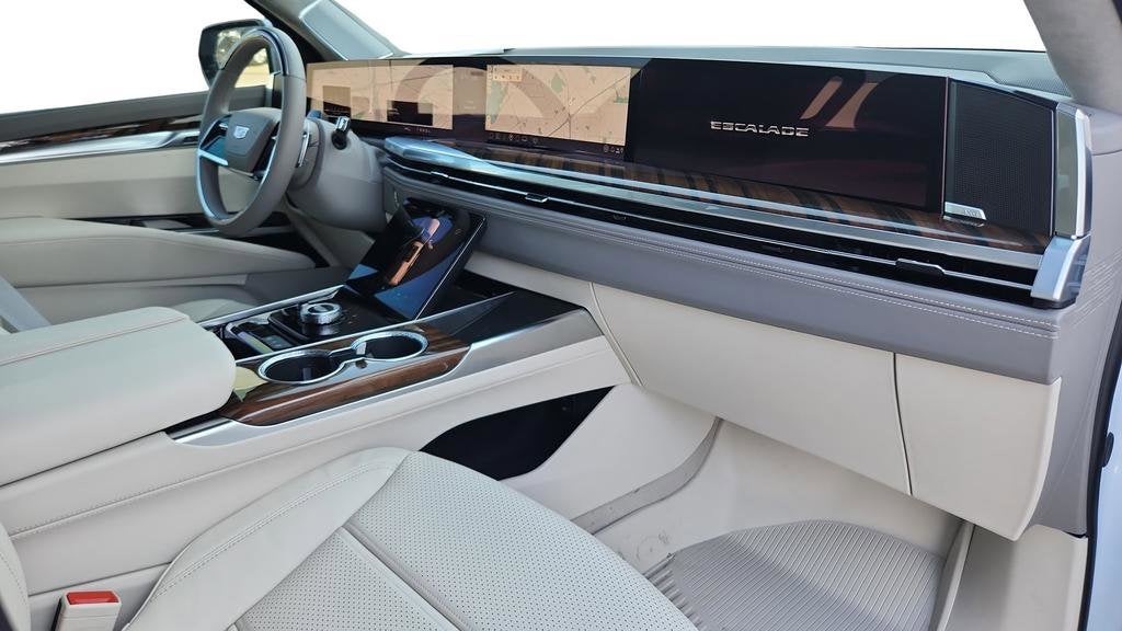 2026 Cadillac Escalade ESV Platinum Sport