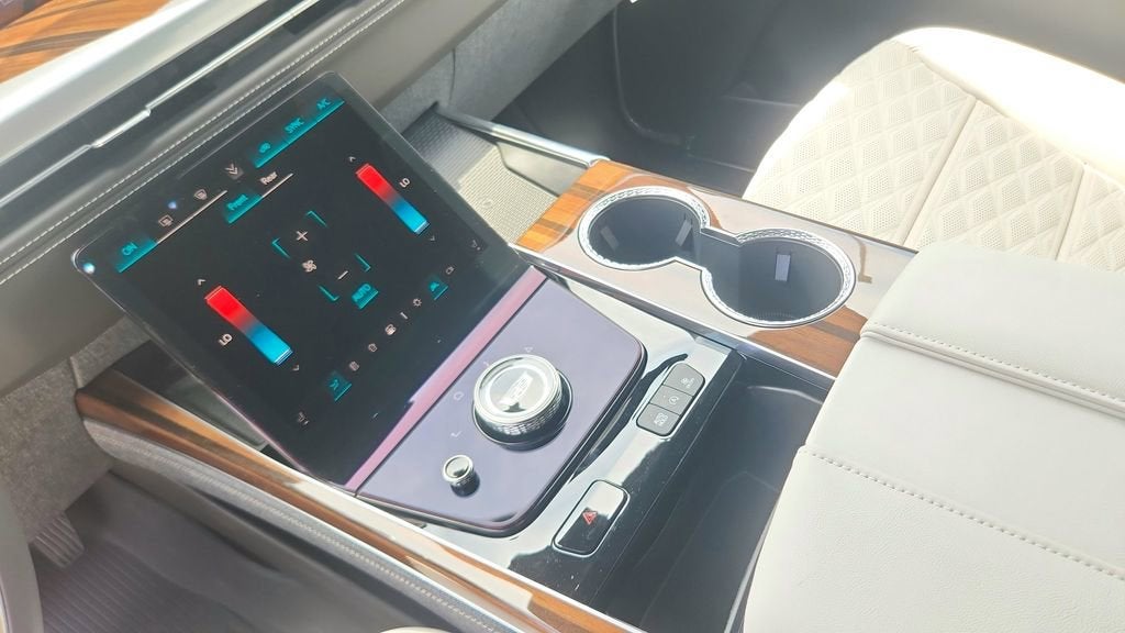 2026 Cadillac Escalade ESV Platinum Sport - Photo 13
