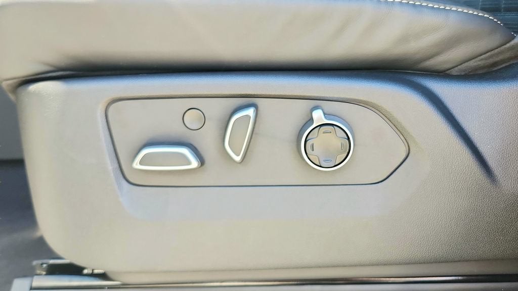 2025 Cadillac Escalade ESV Escalade-V ESV