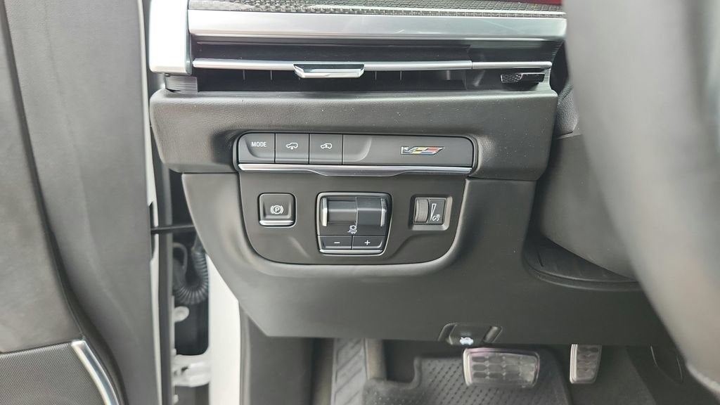 2025 Cadillac Escalade ESV Escalade-V ESV