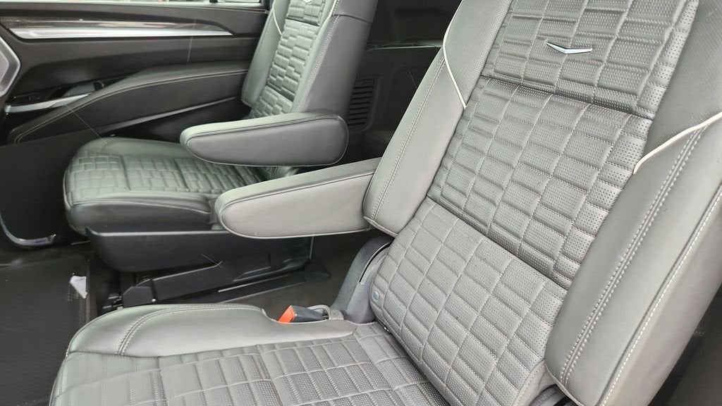 2025 Cadillac Escalade ESV Escalade-V ESV