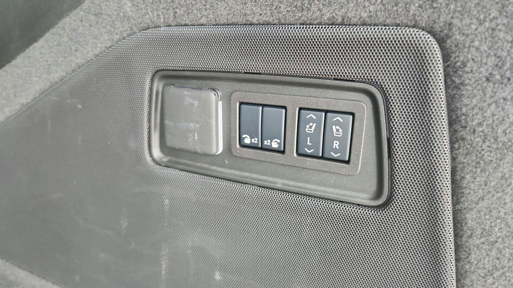 2025 Cadillac Escalade ESV Escalade-V ESV