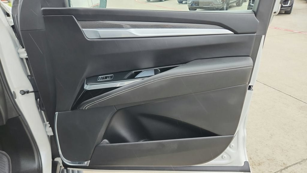 2025 Cadillac Escalade ESV Escalade-V ESV