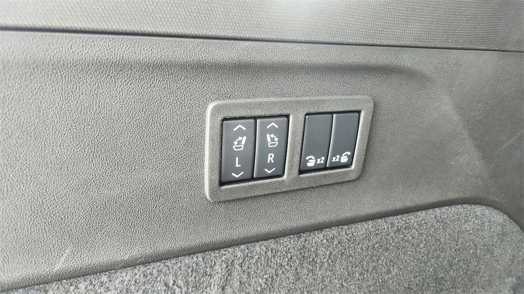 2026 Cadillac ESCALADE IQ Premium Luxury