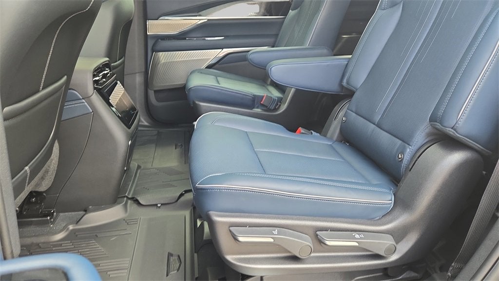 2026 Cadillac ESCALADE IQ Premium Luxury