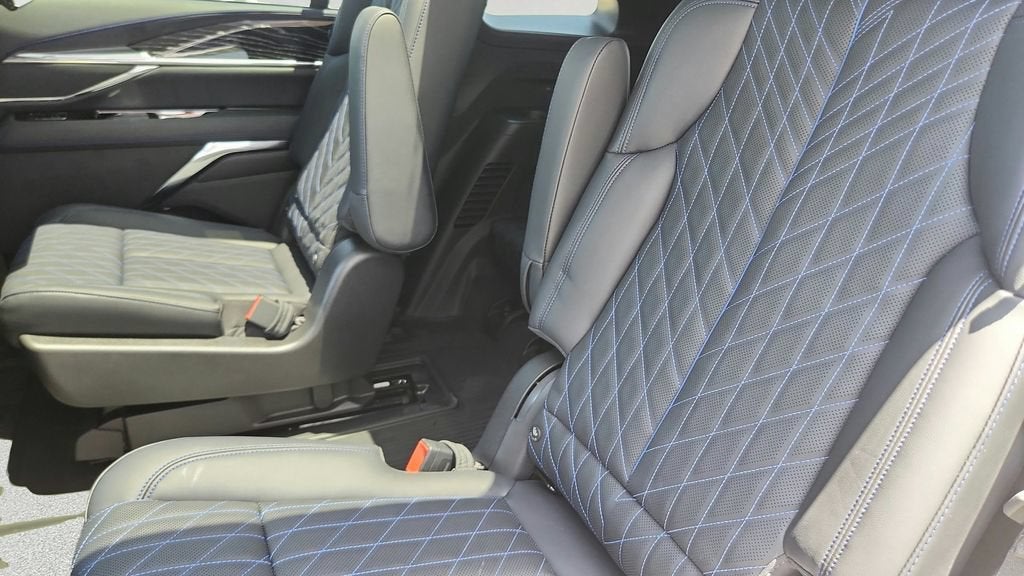 2026 Cadillac ESCALADE IQ Sport
