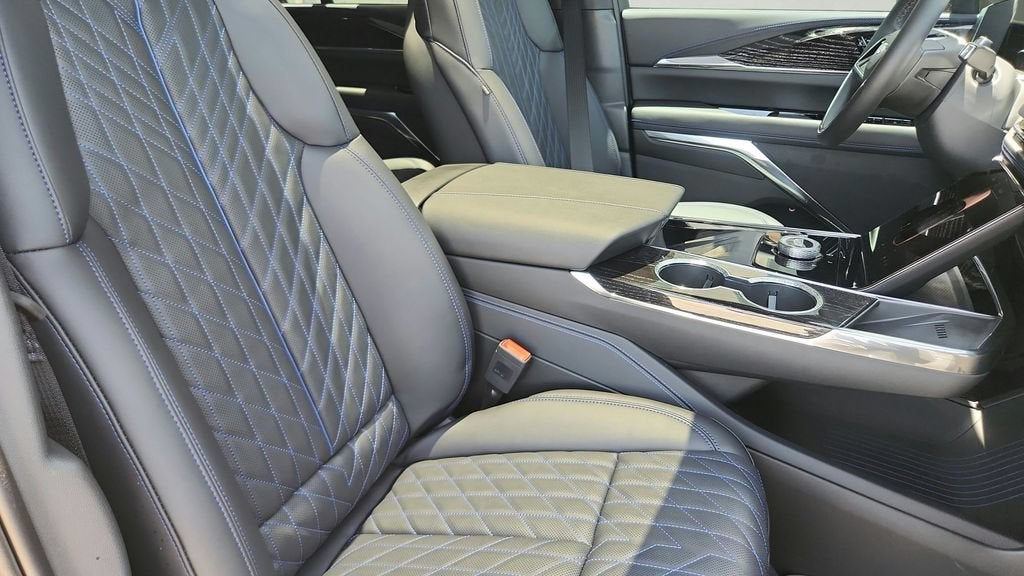 2026 Cadillac ESCALADE IQ Sport