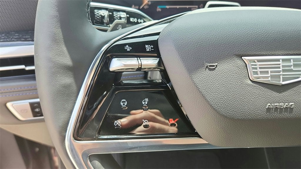 2025 Cadillac ESCALADE IQ Sport 1