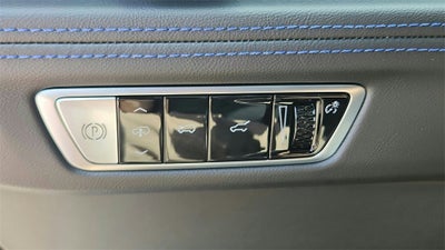 2025 Cadillac ESCALADE IQ Sport 1