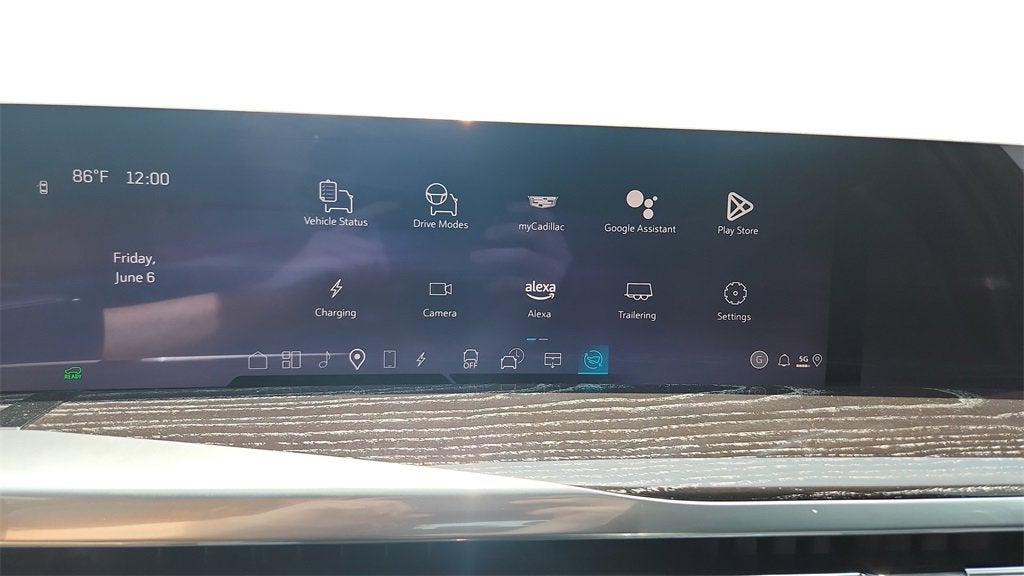 2025 Cadillac ESCALADE IQ Sport 1