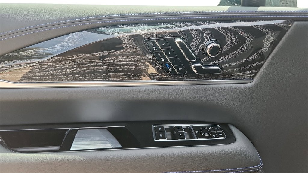 2025 Cadillac ESCALADE IQ Sport 1