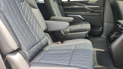 2025 Cadillac ESCALADE IQ Sport 1