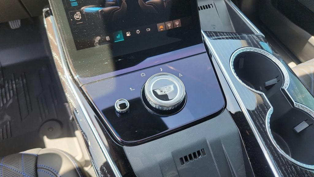 2026 Cadillac ESCALADE IQ Sport