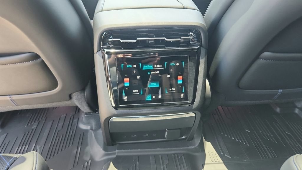 2026 Cadillac Escalade IQ Sport - Photo 29