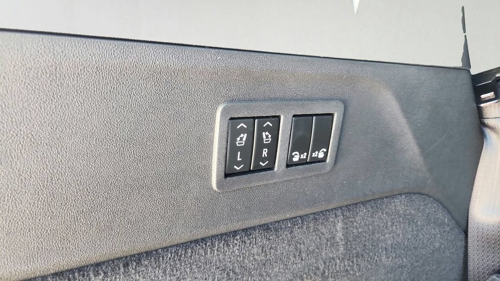 2026 Cadillac Escalade IQ Sport - Photo 32