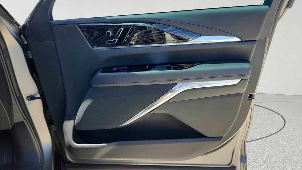 2026 Cadillac ESCALADE IQ Sport