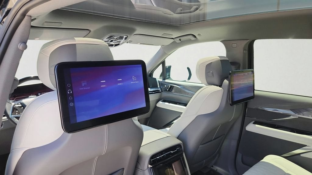 2026 Cadillac ESCALADE IQ Sport