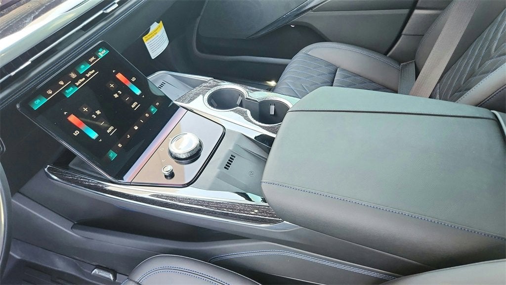 2026 Cadillac ESCALADE IQ Sport