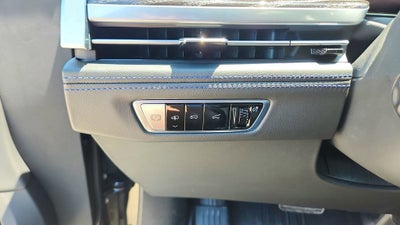 2026 Cadillac ESCALADE IQ Sport