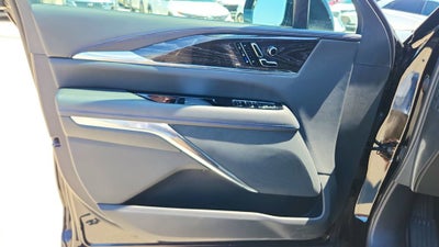 2026 Cadillac ESCALADE IQ Sport
