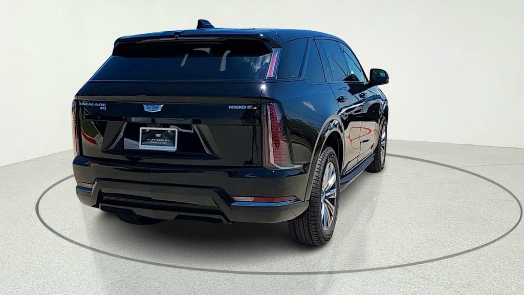 2026 Cadillac ESCALADE IQ Sport