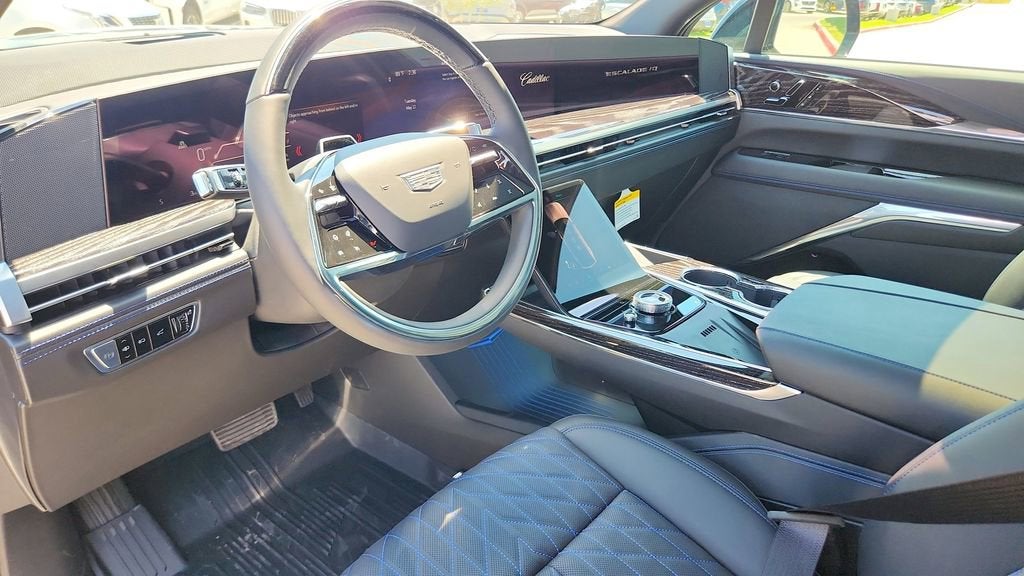 2026 Cadillac ESCALADE IQ Sport
