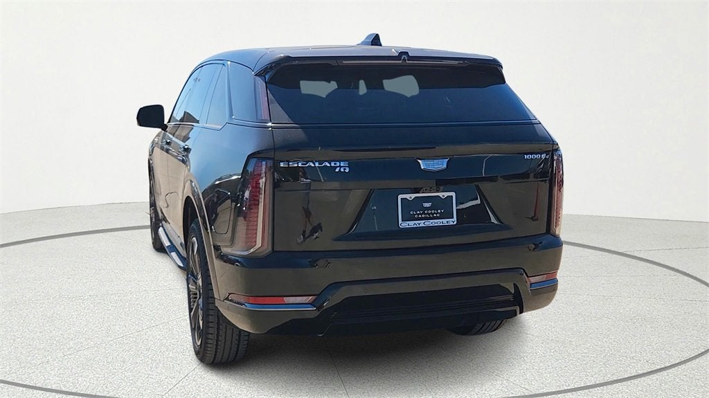 2026 Cadillac ESCALADE IQ Sport