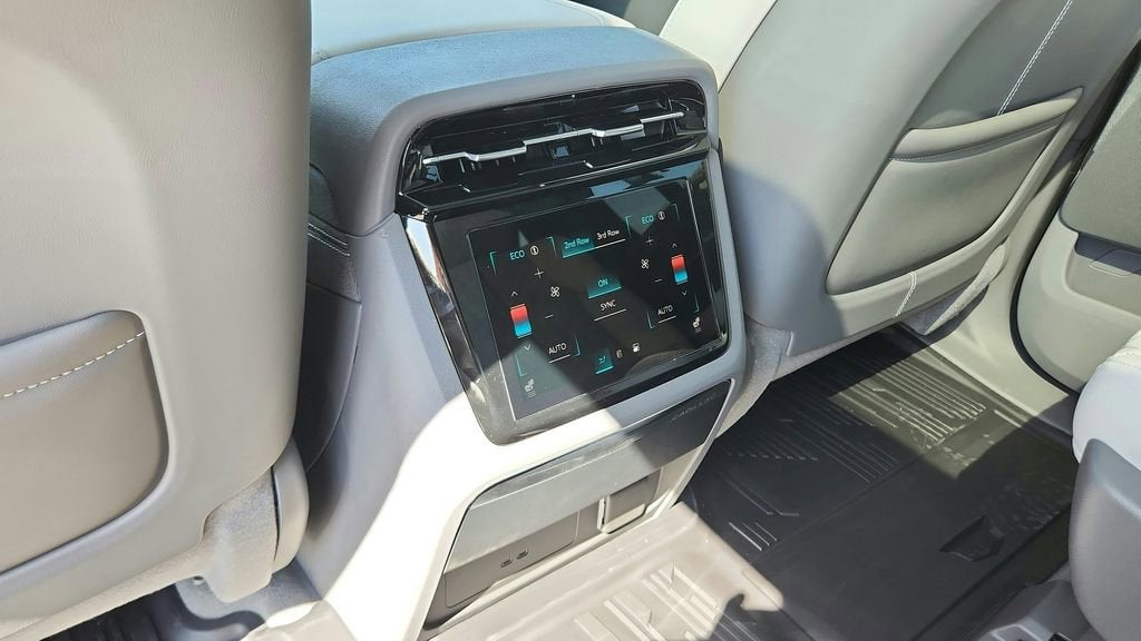 2026 Cadillac ESCALADE IQ Sport