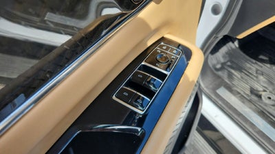2026 Cadillac ESCALADE IQ Premium Sport
