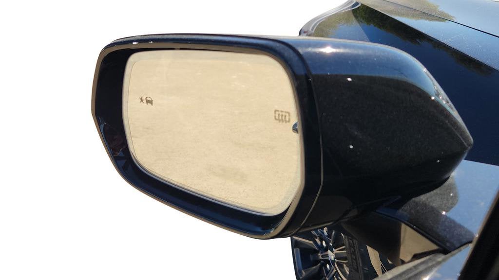 2026 Cadillac LYRIQ V-Series Premium