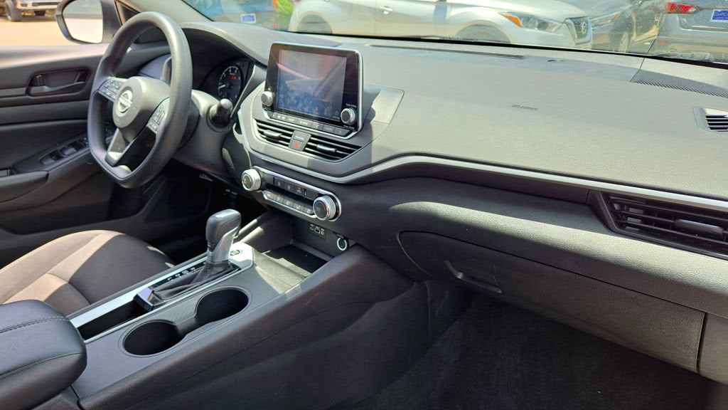 2025 Nissan Altima S