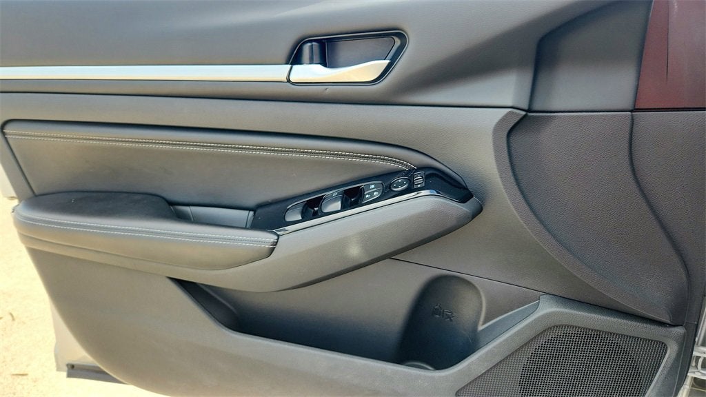 2023 Nissan Altima 2.5 SL