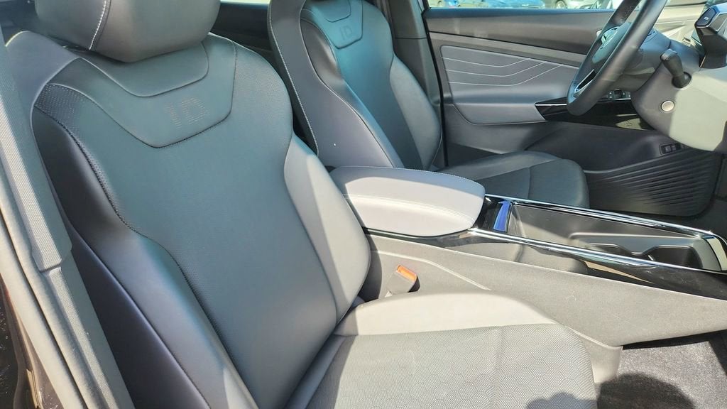 2023 Volkswagen ID.4 S