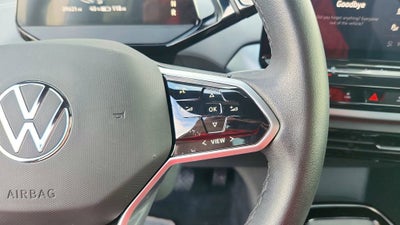 2023 Volkswagen ID.4 Pro