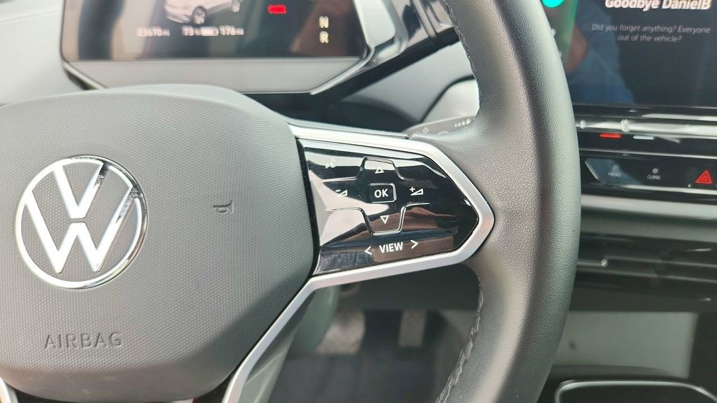 2023 Volkswagen ID.4 Pro S Plus